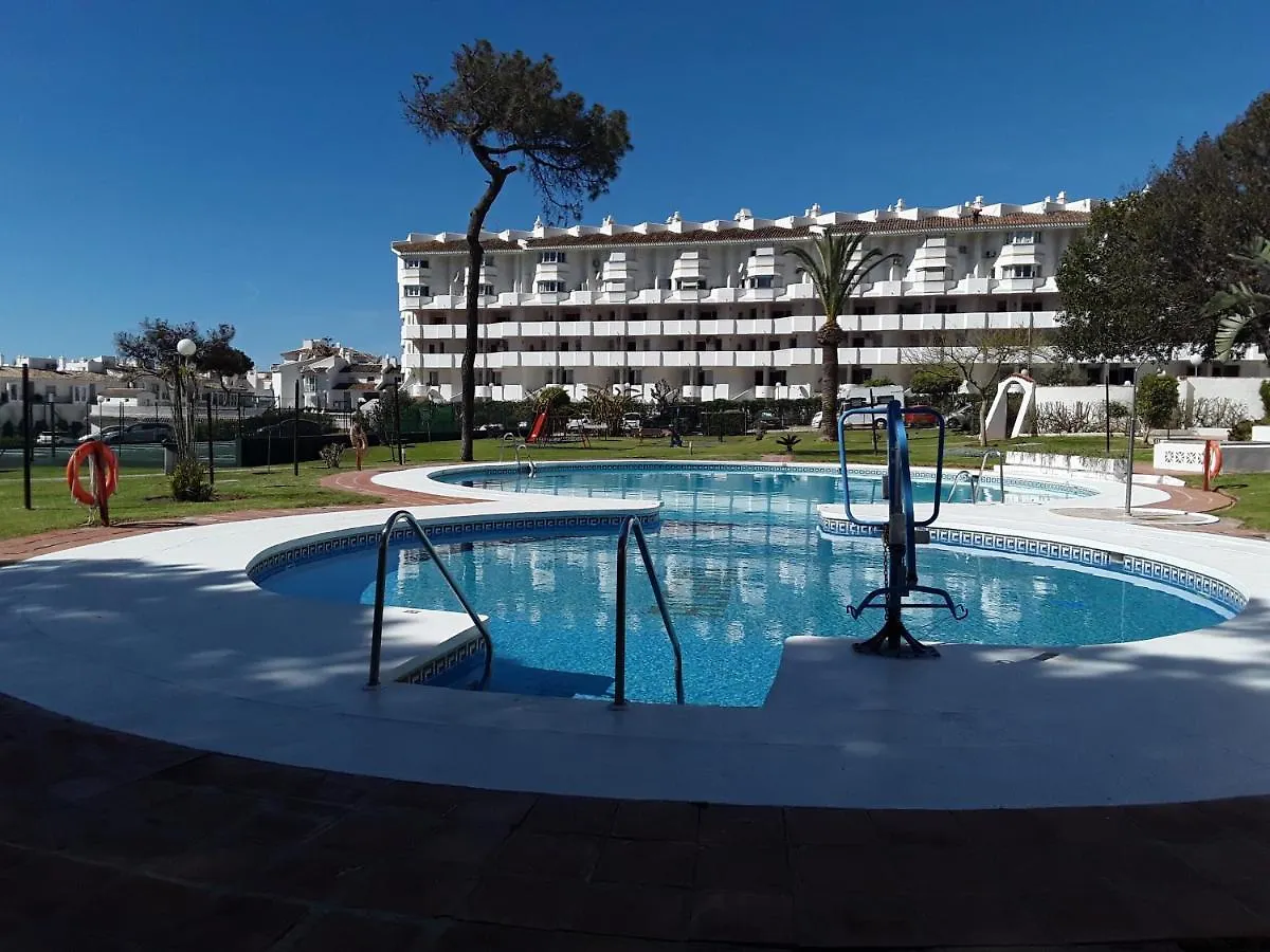 Apartment Algaida Studio Calahonda, Pools, Garden And 150 M Beach Sitio de Calahonda
